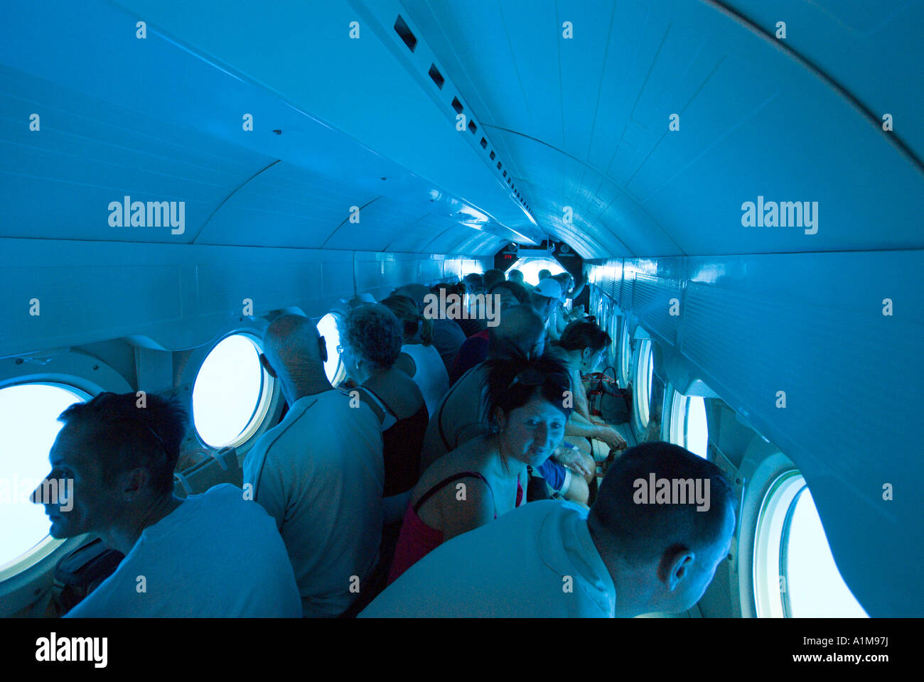 Barbados Atlantis III touristische u-Boot - im versunkenen Schiff Stockfoto