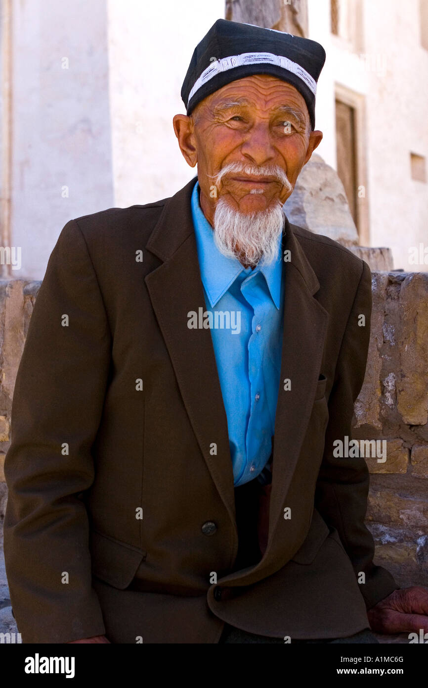 Usbekische Mann mit traditionellen Hut, Chiwa, Usbekistan Stockfoto