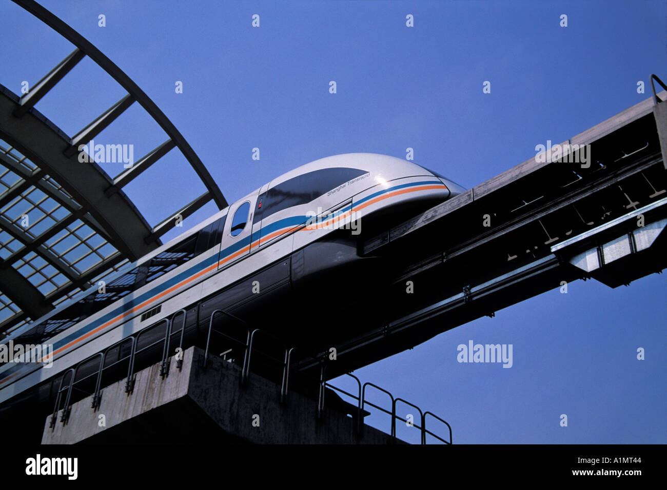 Welt s erste kommerzielle Magnetschwebebahn in Shanghai Stockfoto