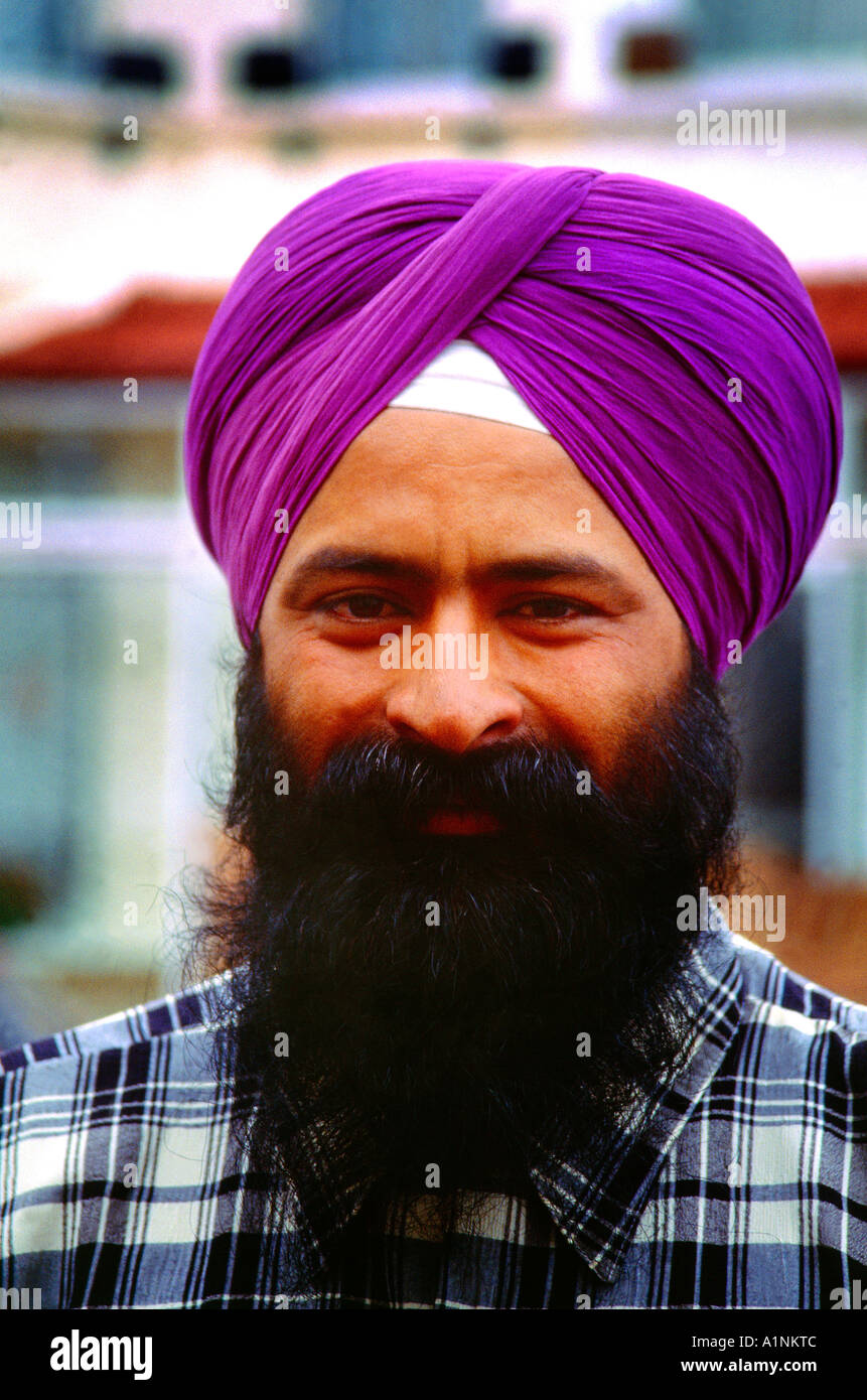Southall England Sikh mit Turban Stockfoto