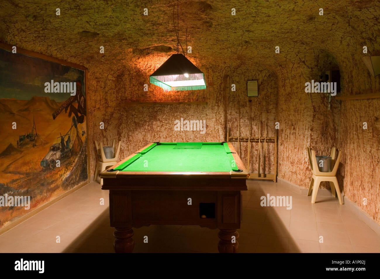 Unterirdischen Pool Zimmer Radeka S Underground Motel Und