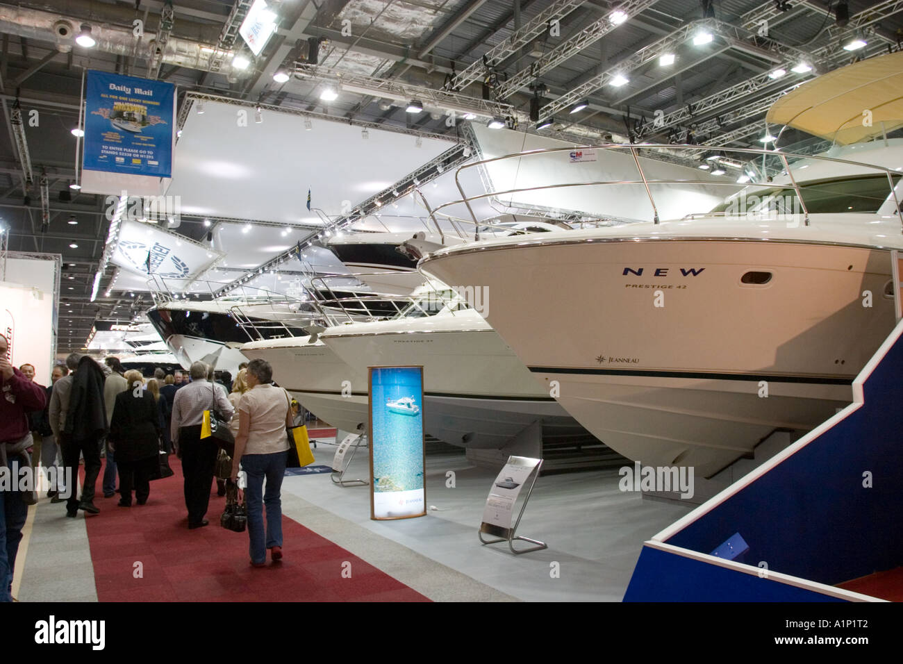 International Boat Show im Excel London die internationale Ausstellung und Konferenz-Zentrum in den Docklands, East London GB UK Stockfoto