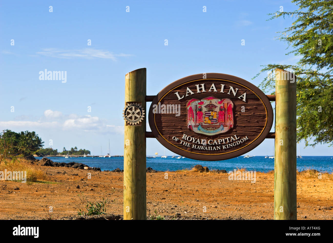Lahaina königliche Hauptstadt des Königreichs Hawaii. Ein Schild an der Grenze von Lahaina, Maui, Hawaii, USA (August 2006) Stockfoto