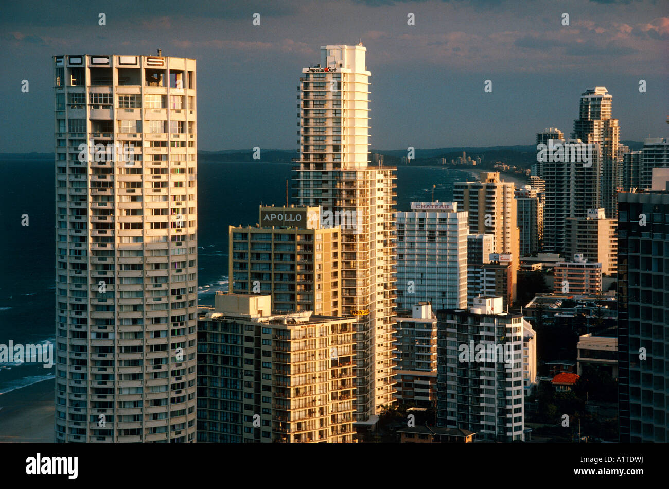 high-Rise Bürogebäude am Abend Stadt Brisbane Bundesstaat Queensland australia Stockfoto