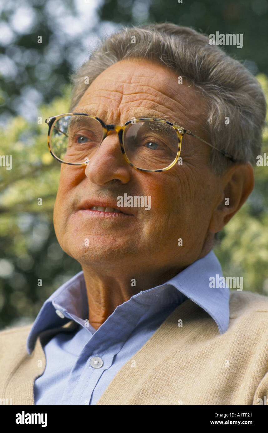 FINANZIER GEORGE SOROS IN SEINEM HAUS SEPT. 1995 Stockfoto
