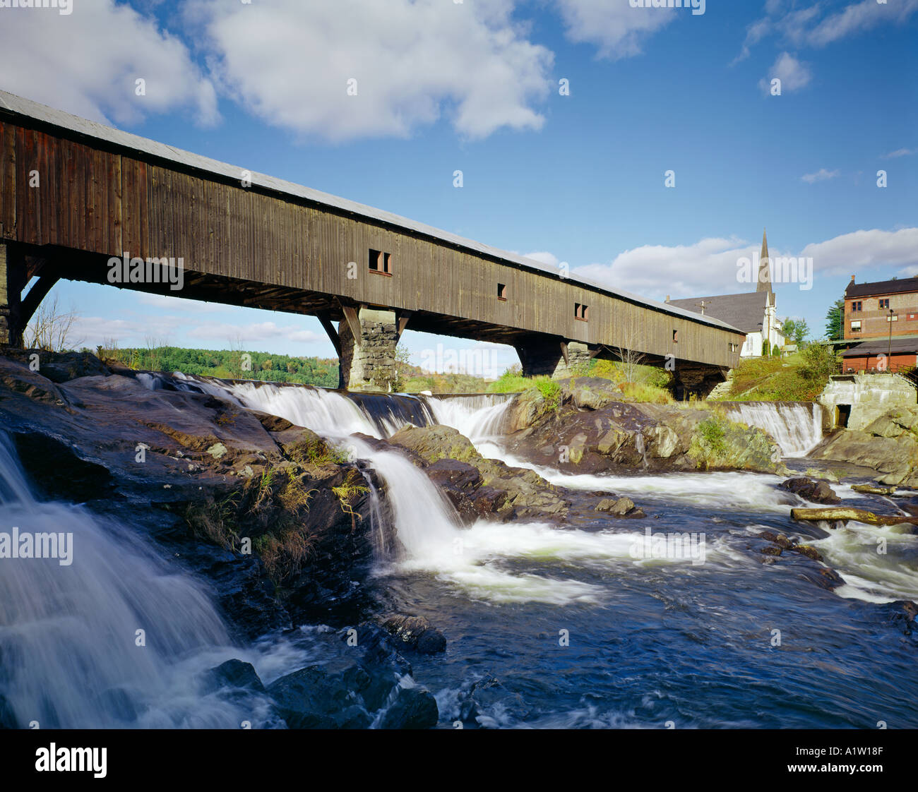 überdachte Brücke in Bad New Hampshire USA Stockfoto