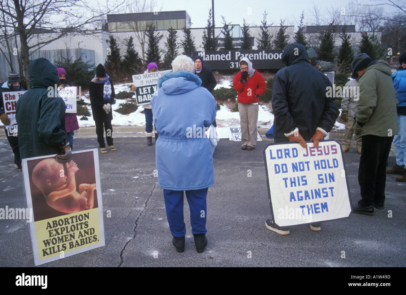 Ann Arbor Michigan Anti-Abtreibung-Aktivisten Streikposten und beten außerhalb eines Büros von Planned Parenthood Stockfoto