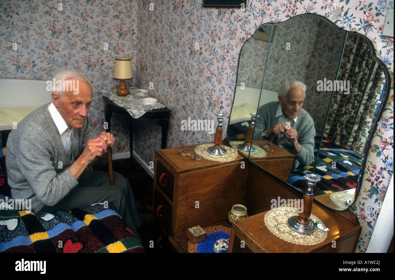 Alter, Porträt eines älteren Mannes In den späten Achtzigern Stockfoto