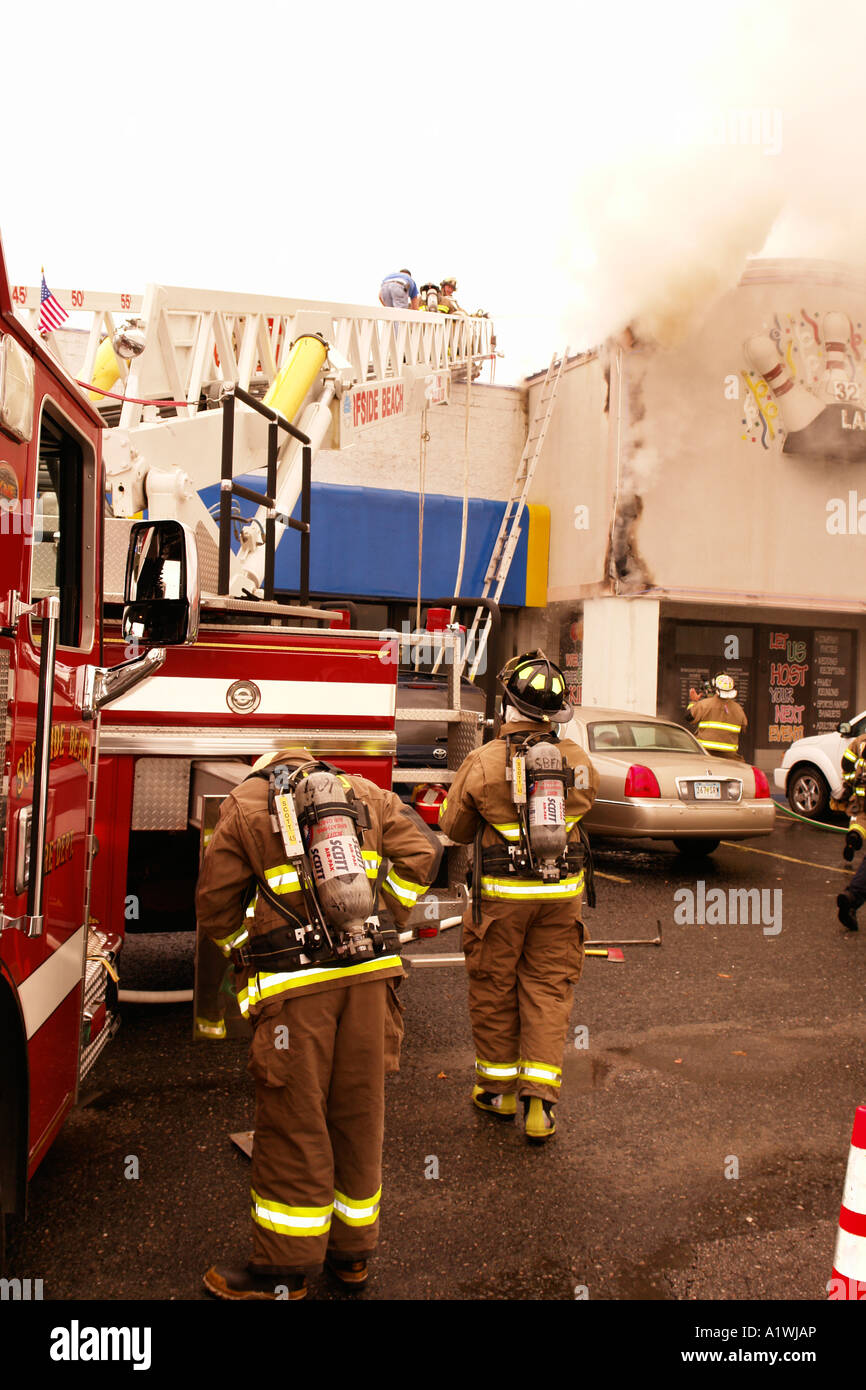 AJD54821, Myrtle Beach, SC, South Carolina, aufbauend auf Feuer, Notfall, Feuerwehrauto, Feuerwehr Stockfoto