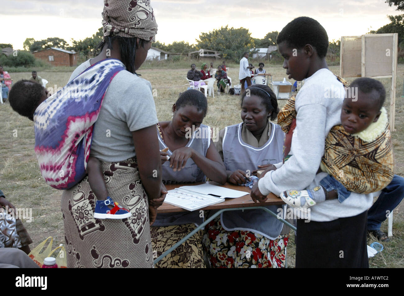 Frauen Voten in Malawi Wahl 20. Mai 2004 Stockfoto