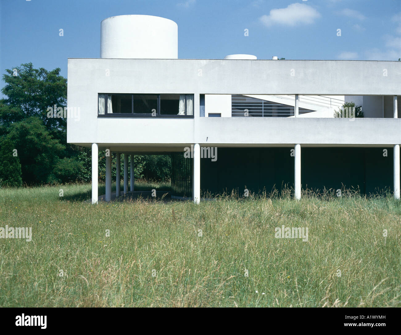 Villa Savoye, Poissy, Frankreich. Von außen. 1928. Architekt: Le Corbusier und Pierre Jeanneret Stockfoto