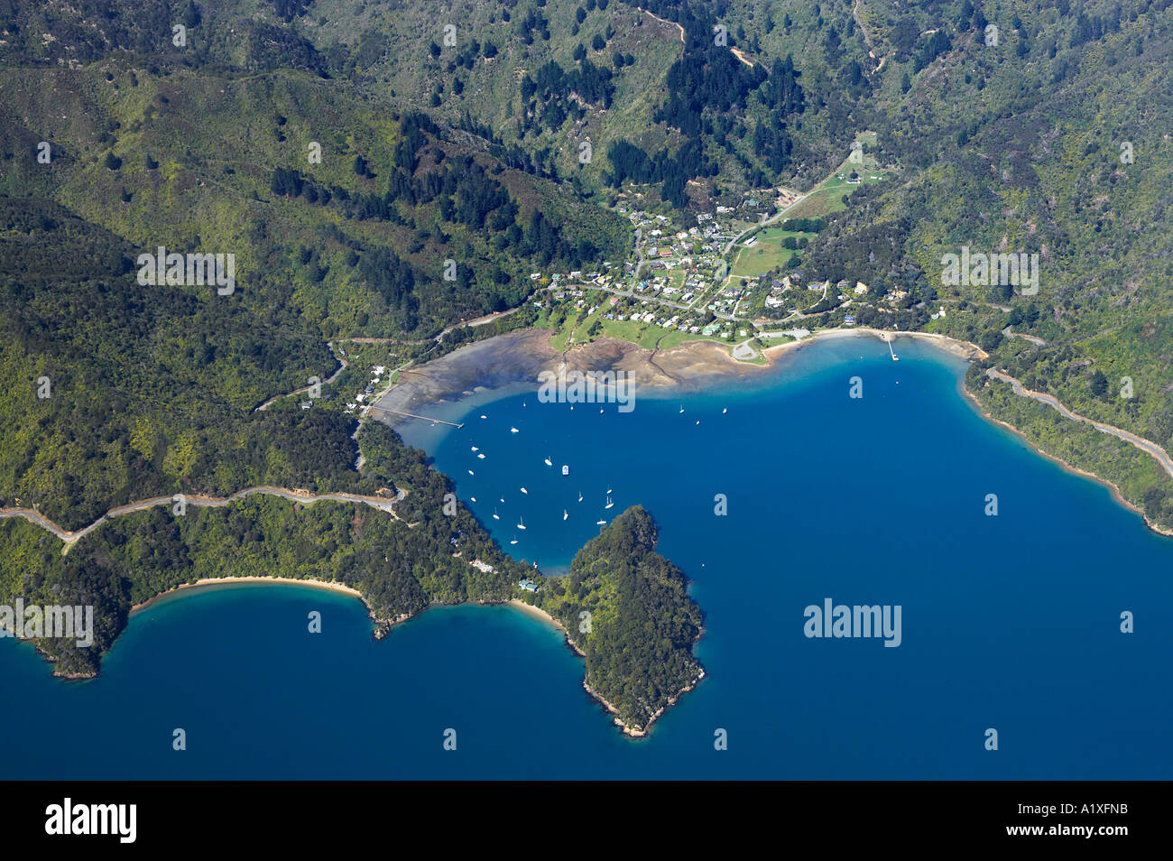 Ngakuta Bay Grove Arm Marlborough Sounds Südinsel Neuseeland Antenne Stockfoto