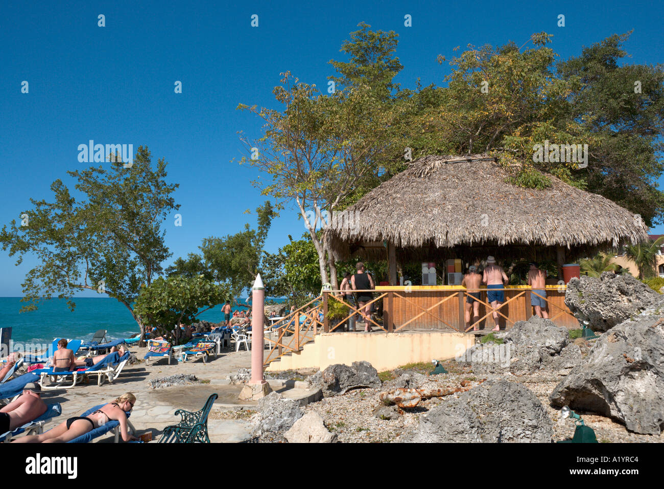 Strandbar, Casa Marina Reef Hotel, Puerto Plata, Sosua, Nordküste, Dominikanische Republik Stockfoto