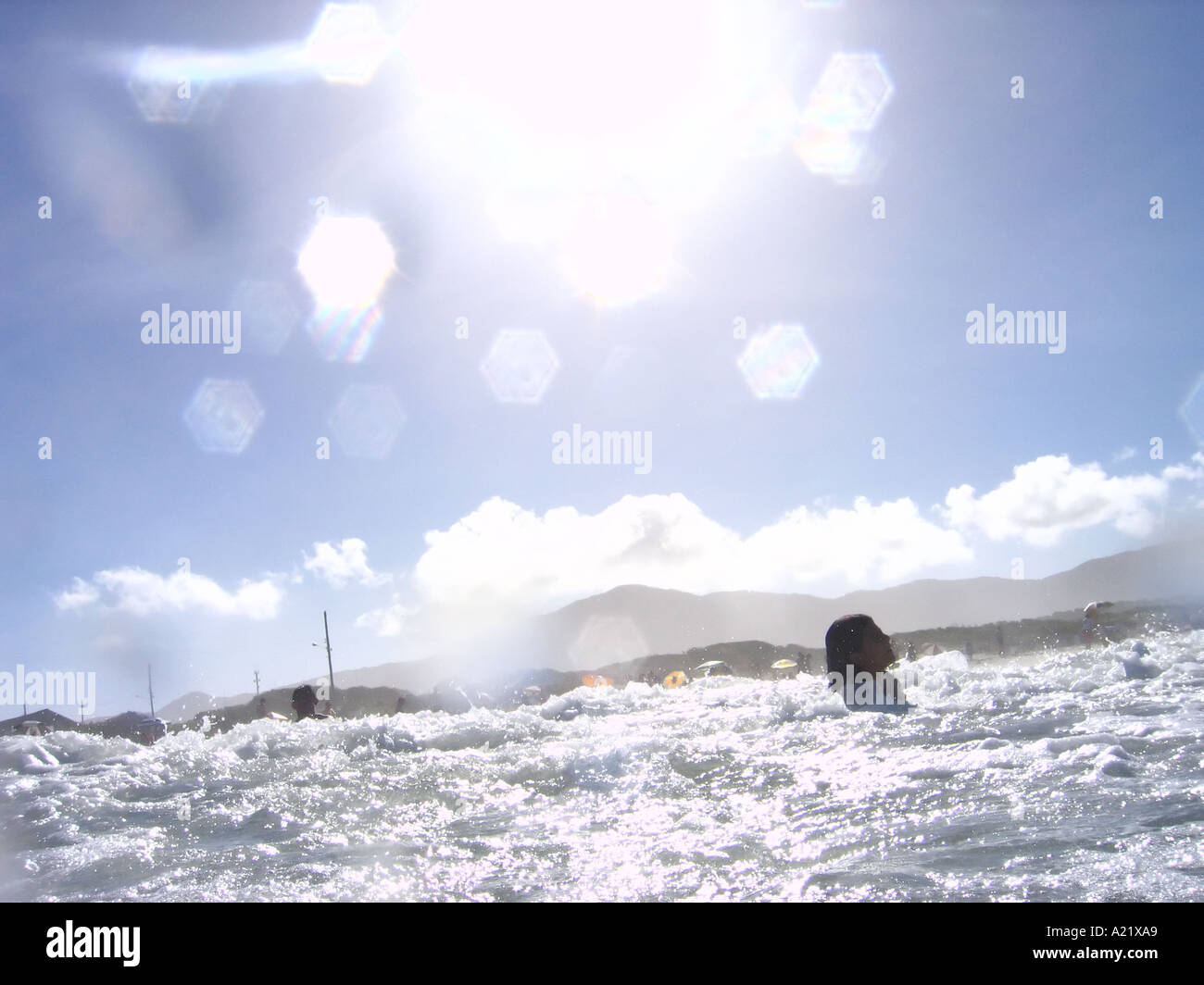 Schwimmen im Meer Barra da Lagoa Florianopolis Brasilien Südamerika Stockfoto