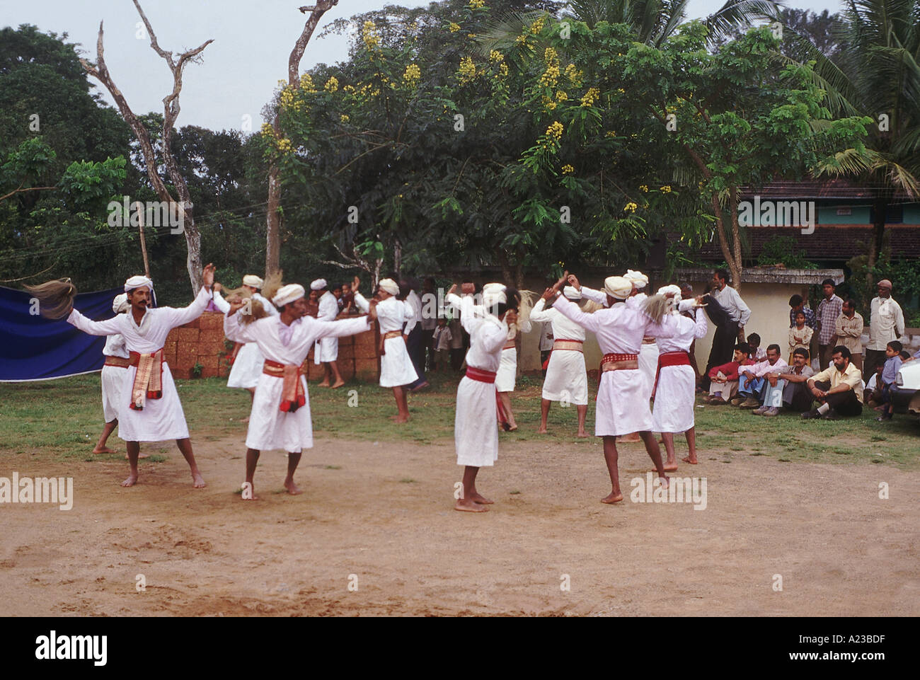 Teile von Tieren verwendet in den darstellenden Künsten der Heiligen Haine von Coorg Karnataka Stockfoto