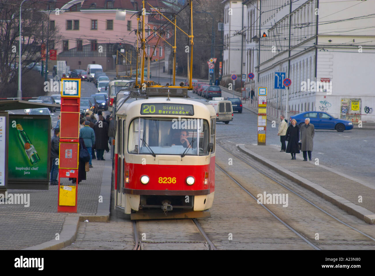 Straßenbahn in kleinen Viertel von Prag Tschechische Republik Stockfoto