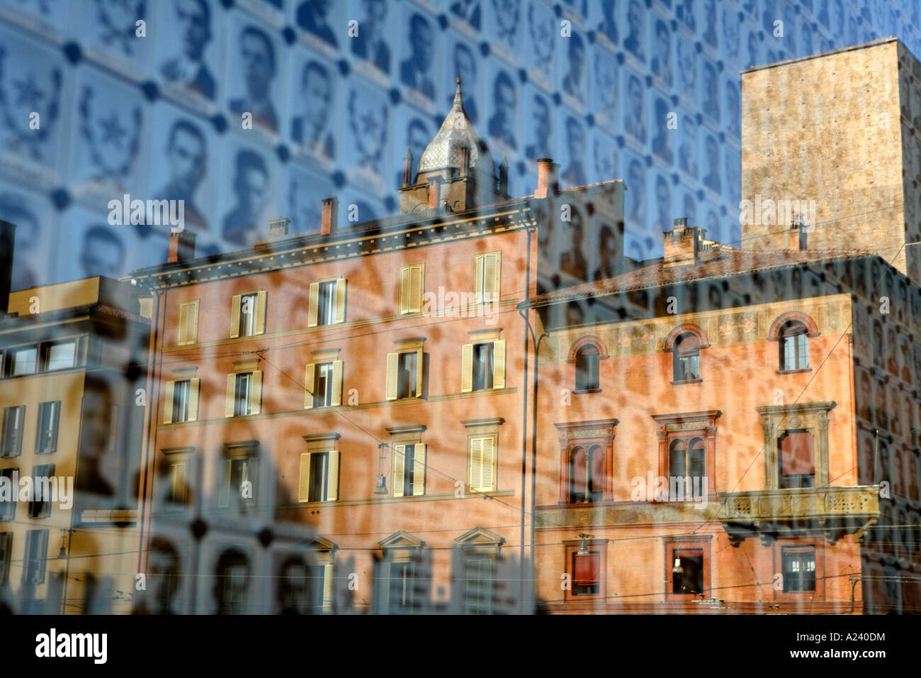 Krieg-Denkmal, Detail, Piazza del Nettuno, Bologna, Emilia-Romagna, Italien, Europa. Stockfoto