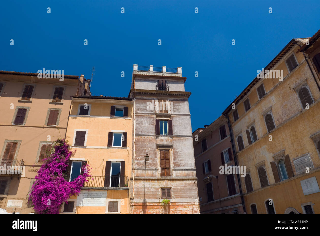 Rom, Italien. Detail der Gebäude an der Piazza della Rotonda. Stockfoto