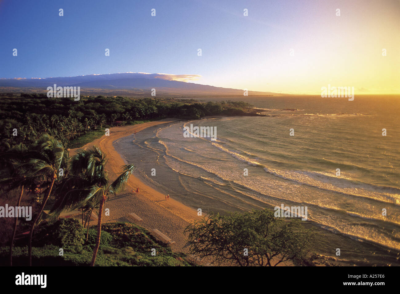 BIRDSEYE-BLICK AUF KAUNAOA BAY MAUNA KEA RESORT HAWAII USA Stockfoto