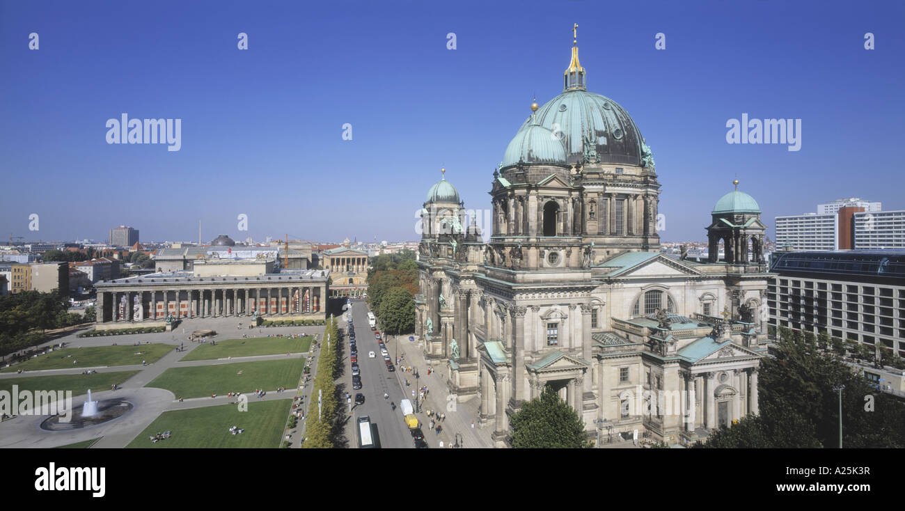 zeigen Sie am Lustgarten, altes Museum, Alte Nationalgalerie und Berliner Dom, Deutschland, Berlin an Stockfoto