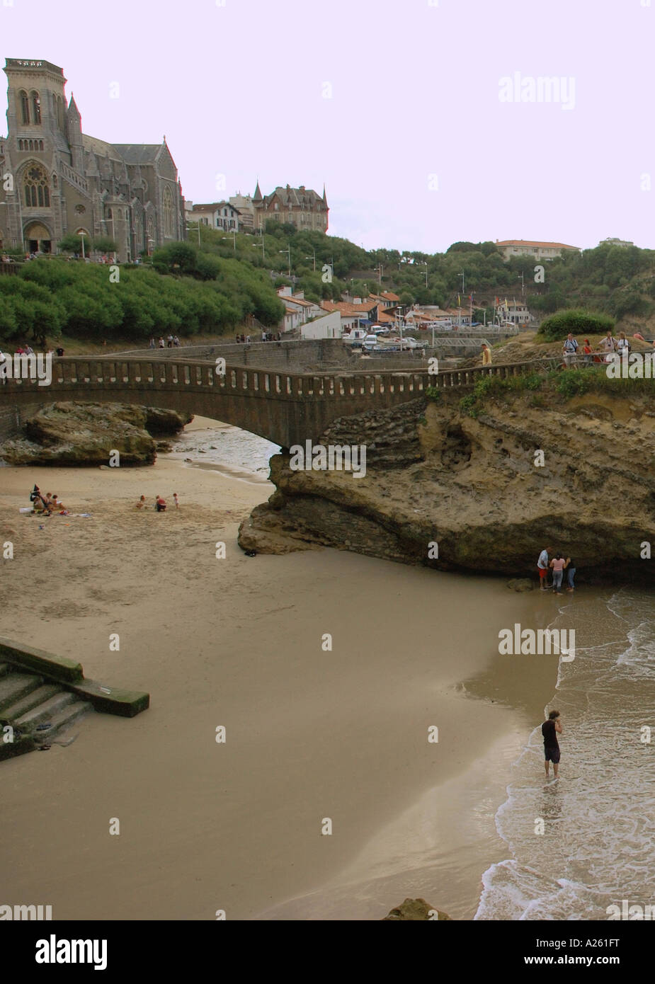 Charakteristischen Blick auf Küste von Biarritz Aquitanien Golfe de Gascogne Bucht von Biscaya Südwesten Frankreich Europa Stockfoto