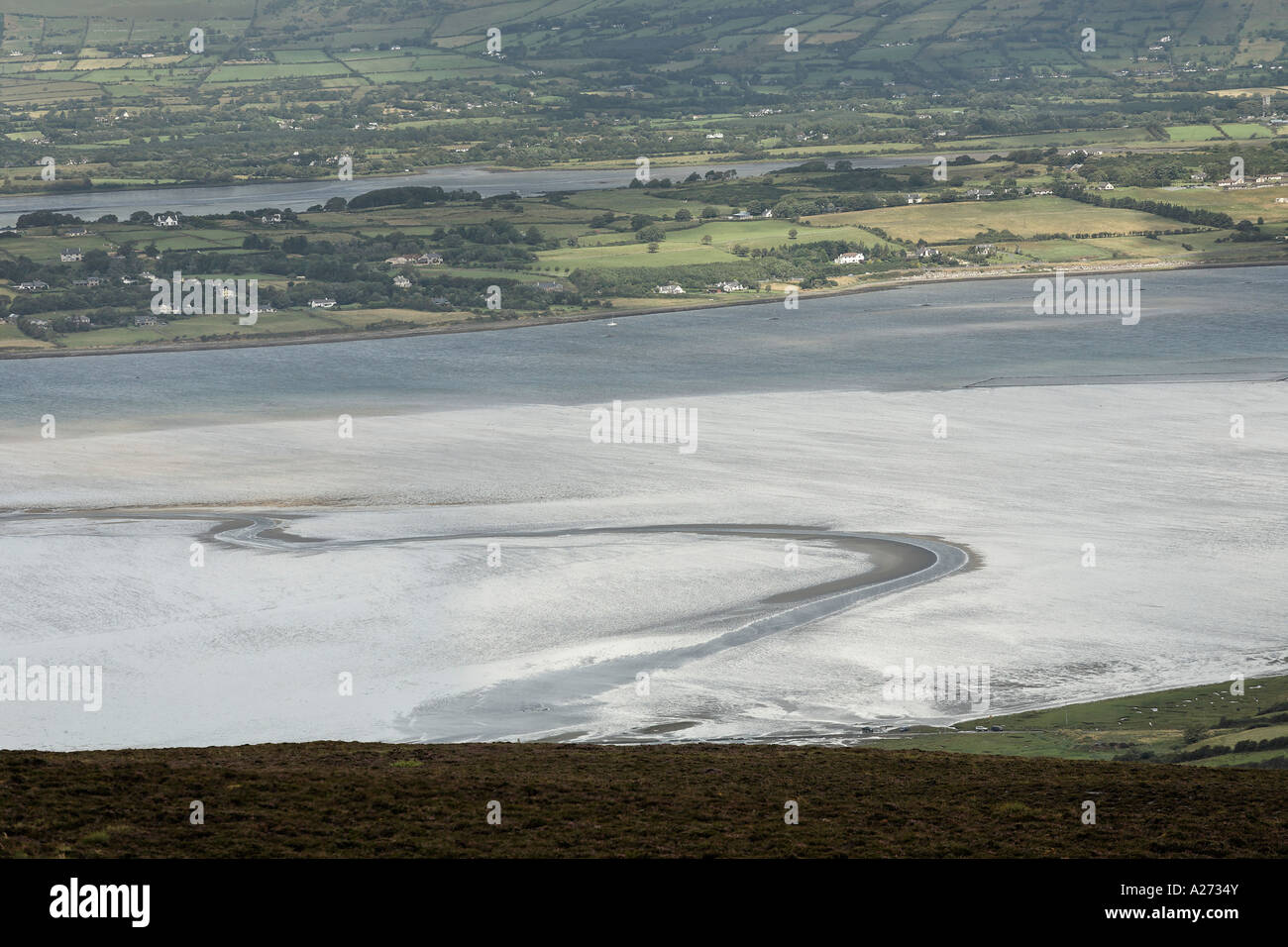 Blick auf die Bucht von Sligo aus dem Cairn von knocknaree, Sligo, Irland Stockfoto