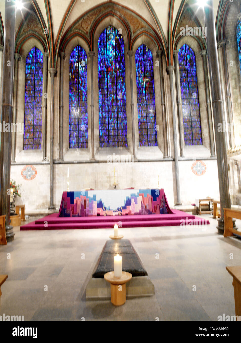 Salisbury Wiltshire England Salisbury Kathedrale Trinity Kapelle ersten Altar geweiht 1225 Grab des St Osmund - Bischof 1078-9 Stockfoto