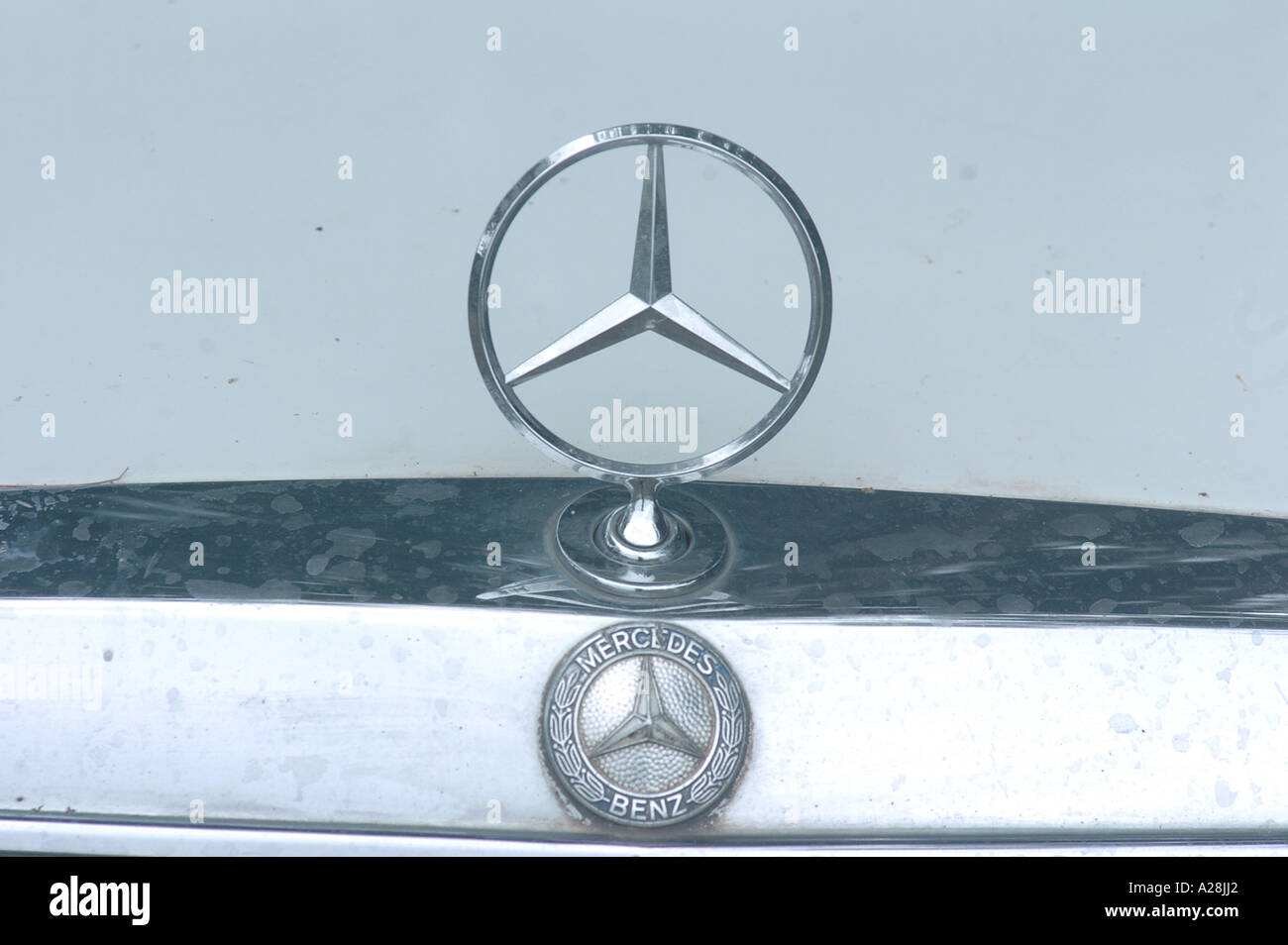 VCA76539 Runde Symbol Emblem von Mercedes Benz Auto Stockfoto