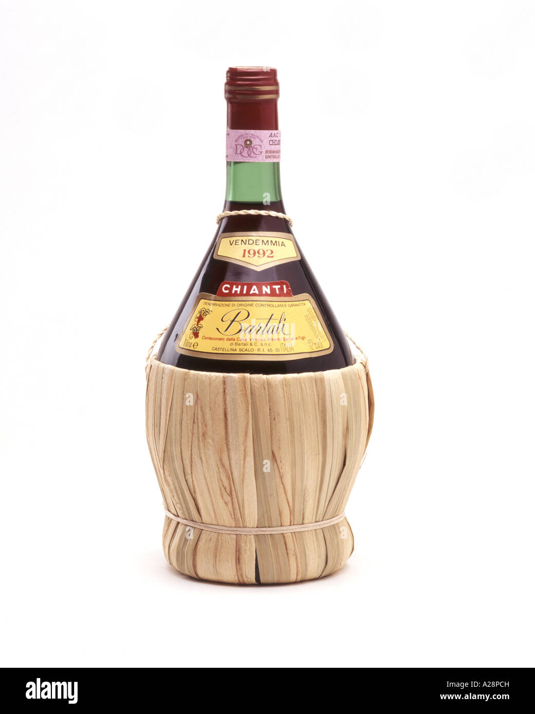 Flasche Chiantiwein mit Peddigrohr Basis, Toskana, Italien Stockfoto