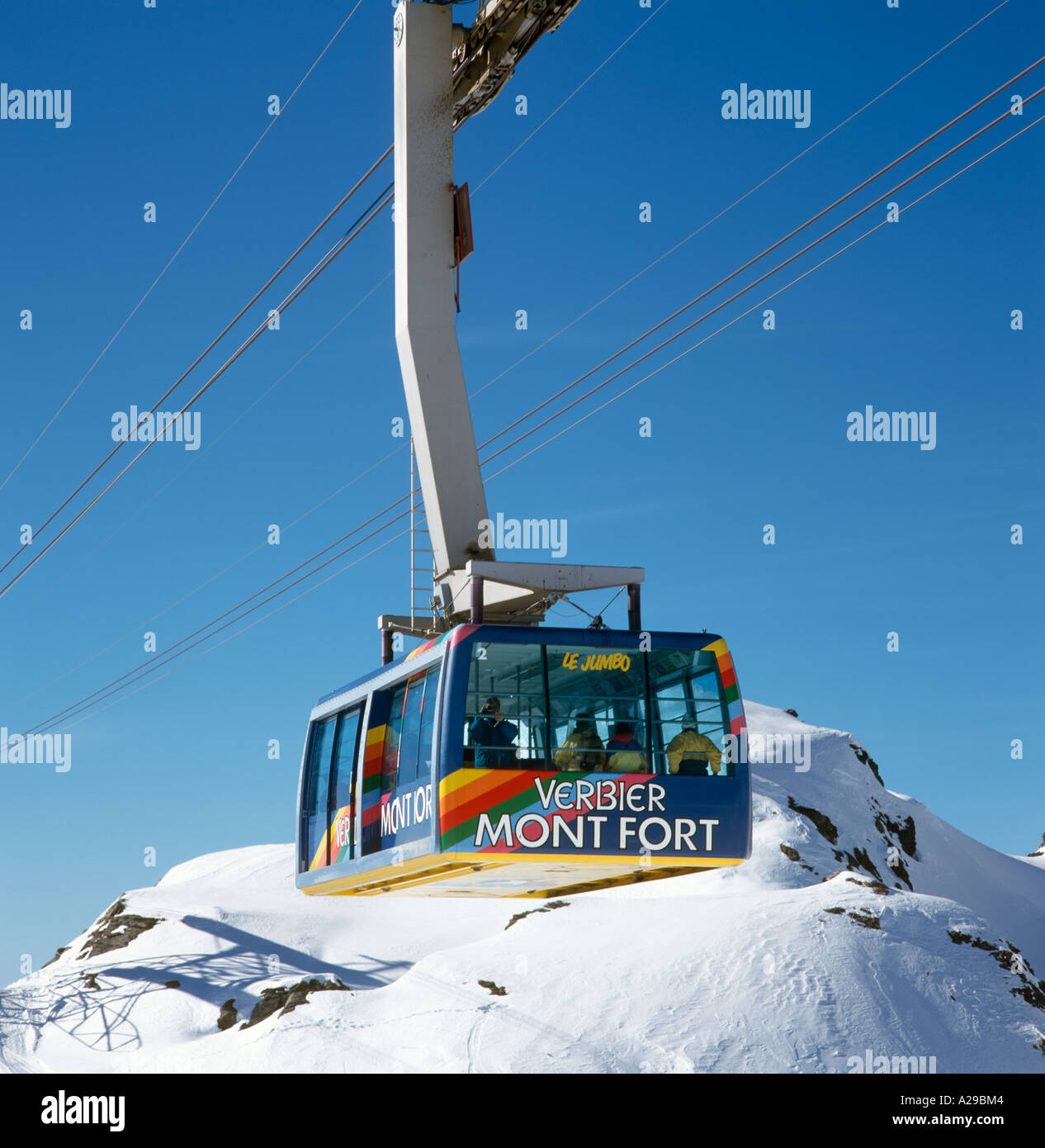 Le Jumbo Seilbahn zum Skigebiet Mont Fort, Valois, Berner Alpen, Verbier, Schweiz Stockfoto