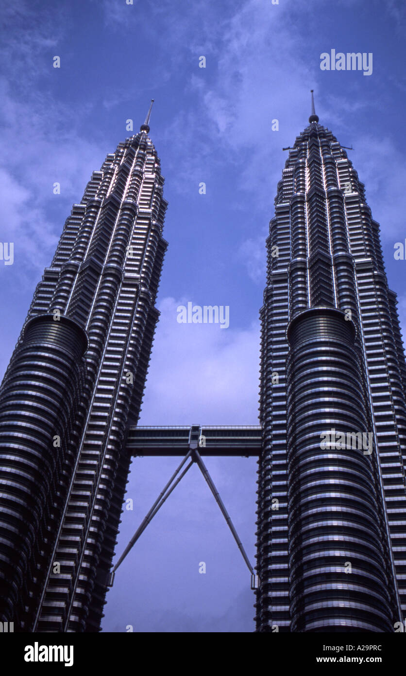 Die Petronas Towers und die Skybridge, Kuala Lumpur, Malaysia Stockfoto