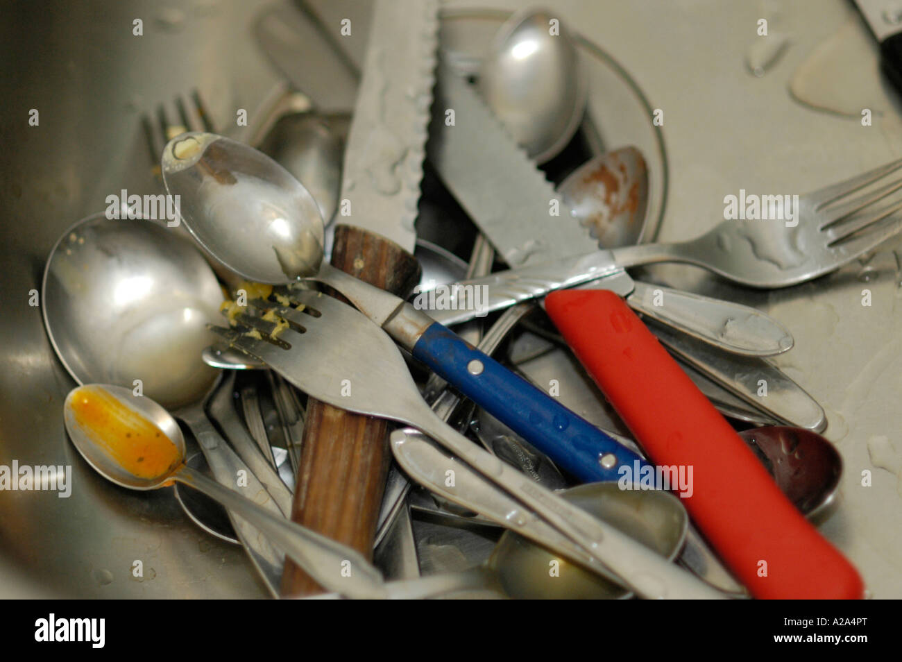 Schmutziges Besteck Stockfotos und -bilder Kaufen - Alamy