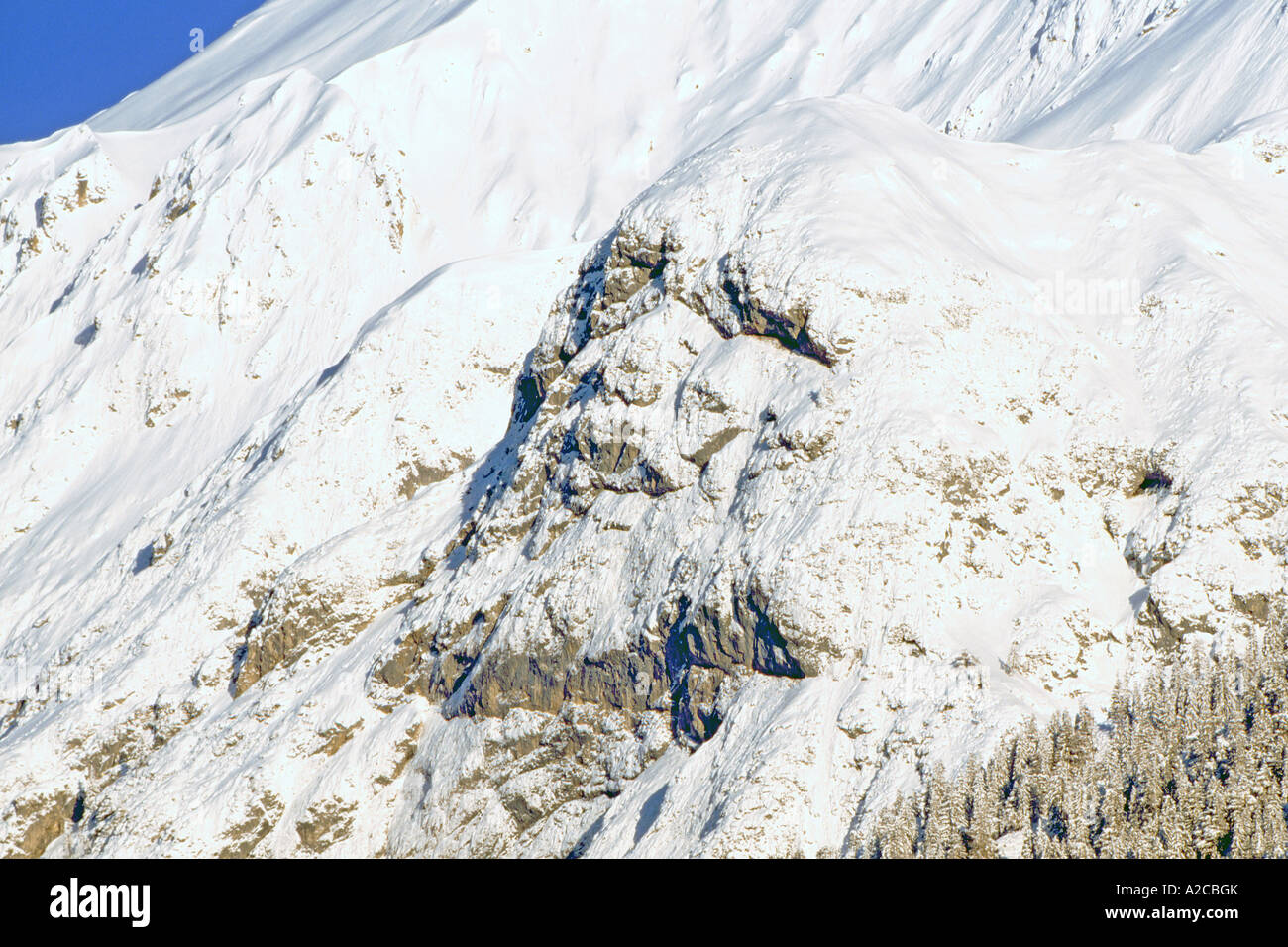 Auf dem Berg kann Baerenkopf im Karwendelgebirge man ein Gesicht sehen. Stockfoto