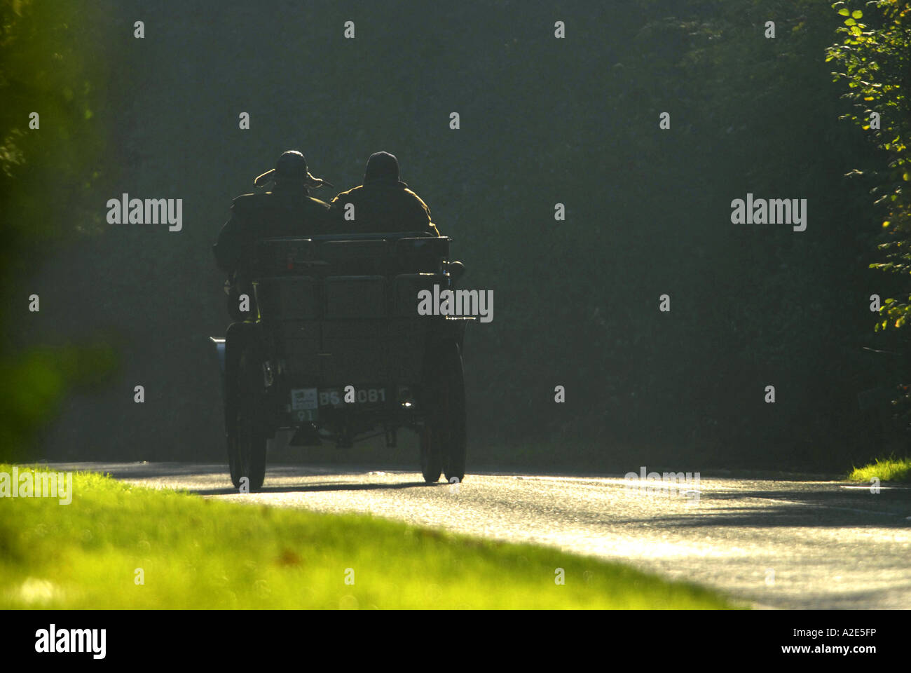 Die jährliche von London nach Brighton Veteran Car Run A 1901 Renault Reisen durch Handcross West Sussex Bild von Andrew Hasson N Stockfoto