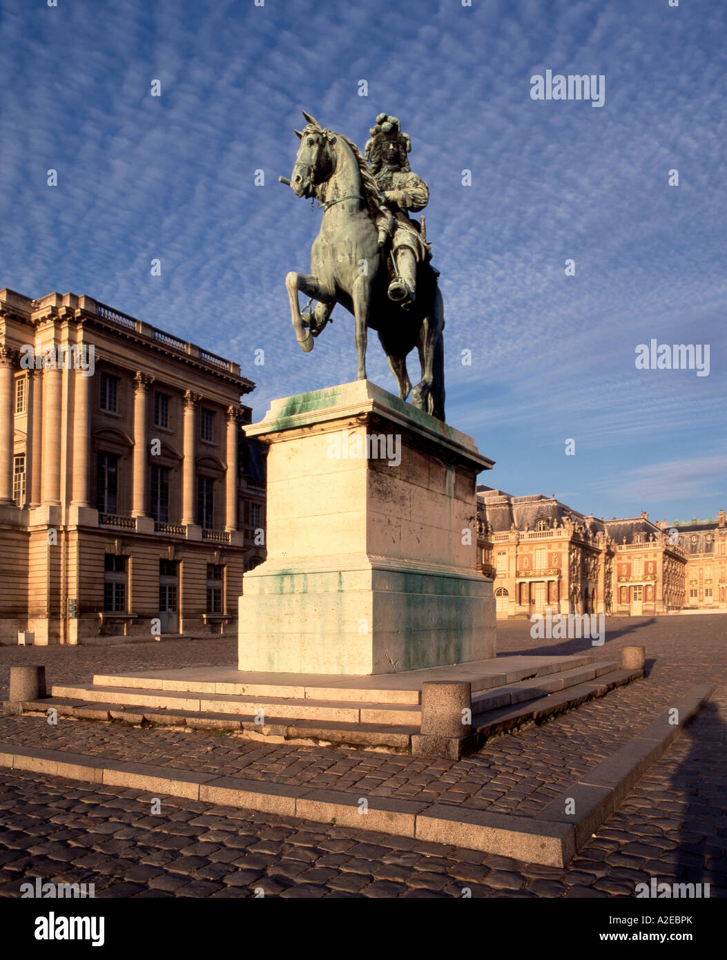 Paris Frankreich Versailles Schloss Hof Marmor statue Stockfoto