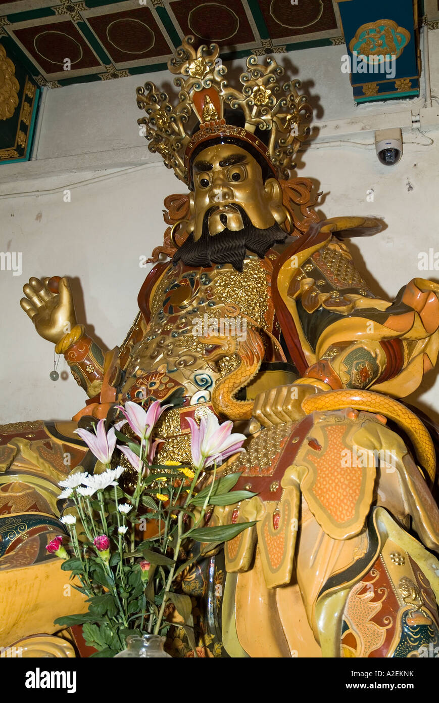 dh Po Lin Kloster LANTAU HONG KONG Gott Statue in Eintritt zur Tempelgottheit chinesische Gottheiten China Stockfoto