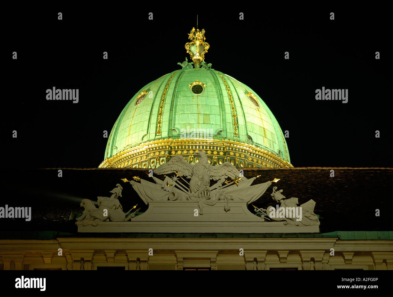 Kuppel, Michaeler Tor, Hofburg, Wien, Österreich Stockfoto