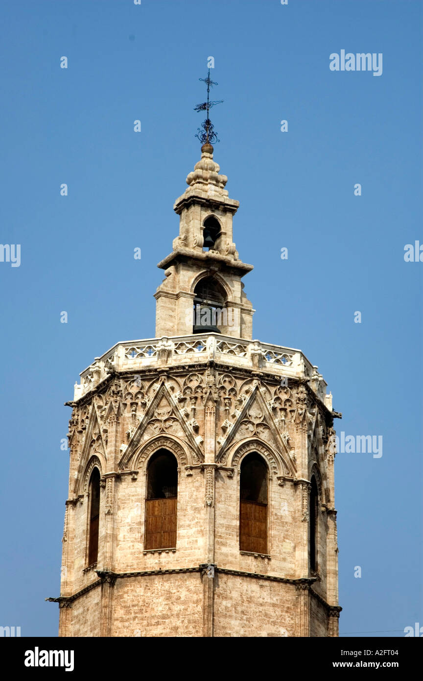 DER ACHTECKIGE MIGUELETE GLOCKENTURM DER KATHEDRALE VALENCIA SPANIEN EU Stockfoto