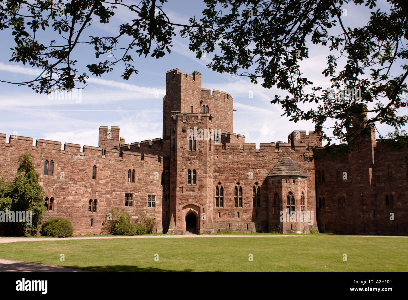 Peckforton Castle in Cheshire UK Stockfoto