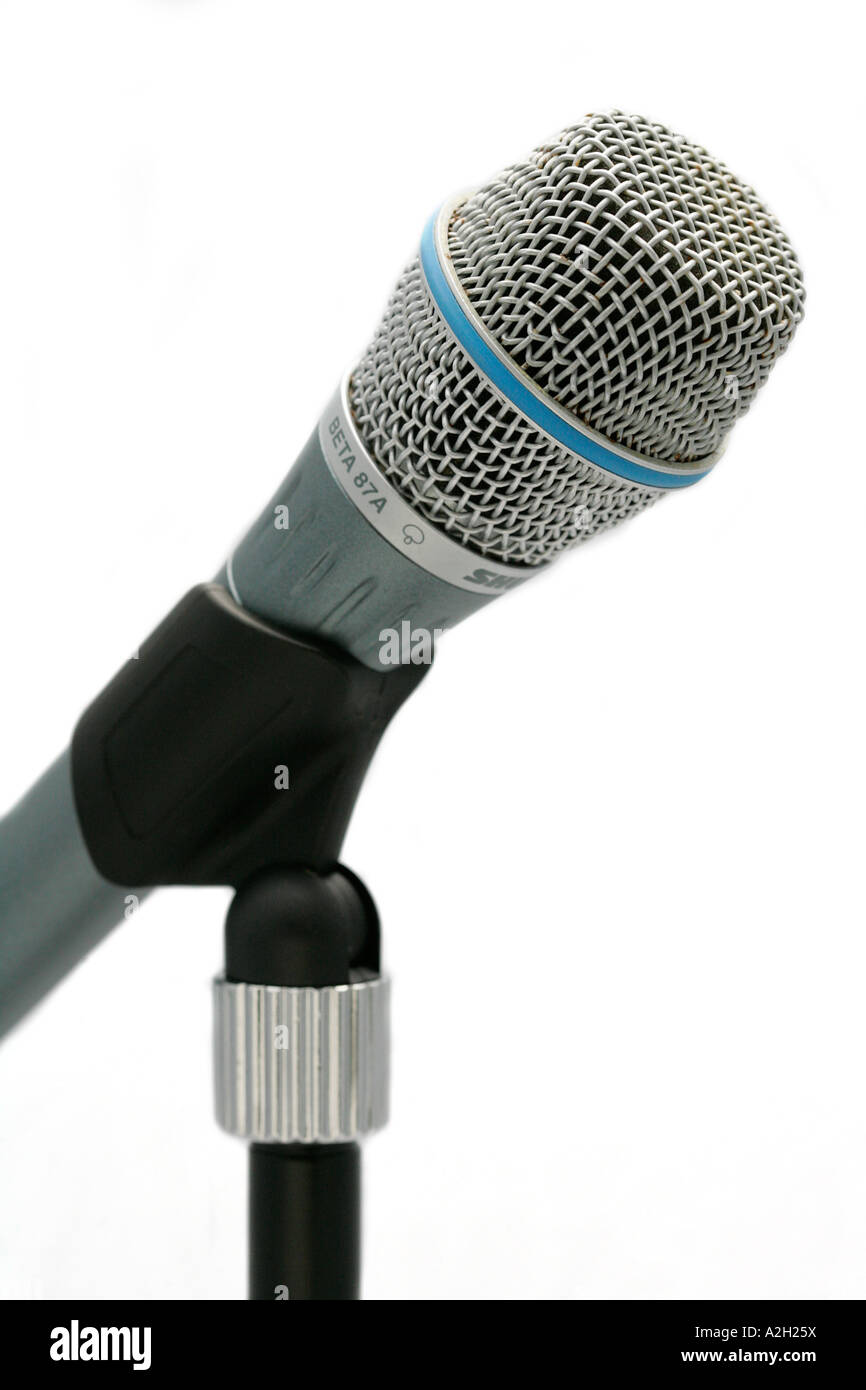 Mikrofon Shure Klassik Adler dynamische Studio Ausschnitt ausschneiden weißen Hintergrund Ko ausfallende elektro mechanisches Gerät Stockfoto