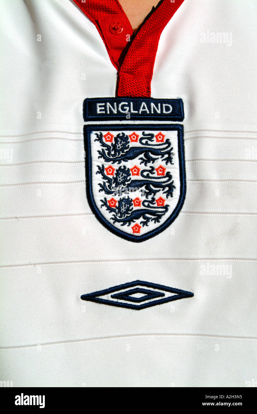Three Lions England Football Replica Shirt Stockfotos Und Bilder Kaufen Alamy