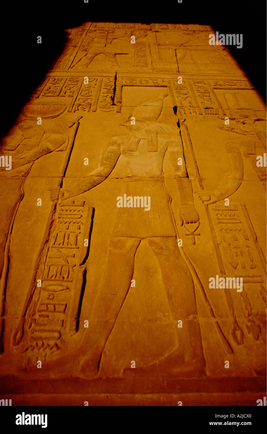 Afrika, Ägypten, Kom Ombo, Nil, alte Stadt von Pa-Sebek, 2 Götter Sobek (Krokodilgott) & Horus (Falcon Gott) Tempel gewidmet. Stockfoto