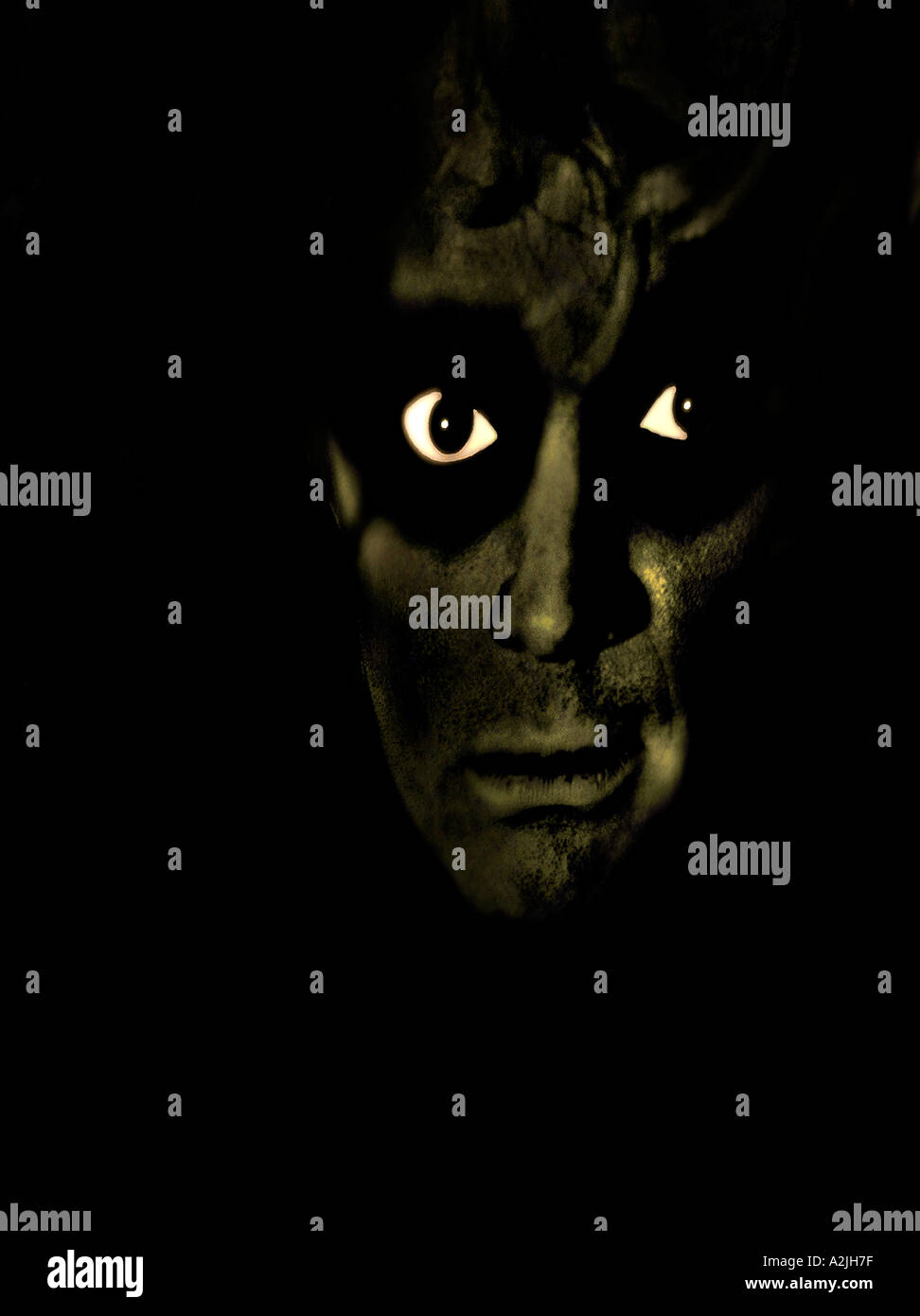 dämonische Gesicht eines Mannes. Stockfoto