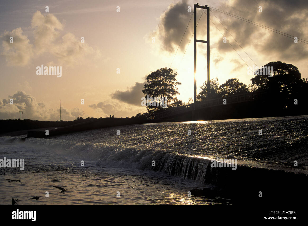 Brücke über den Fluss Taff Blackweir Cardiff South Wales, Australia Stockfoto