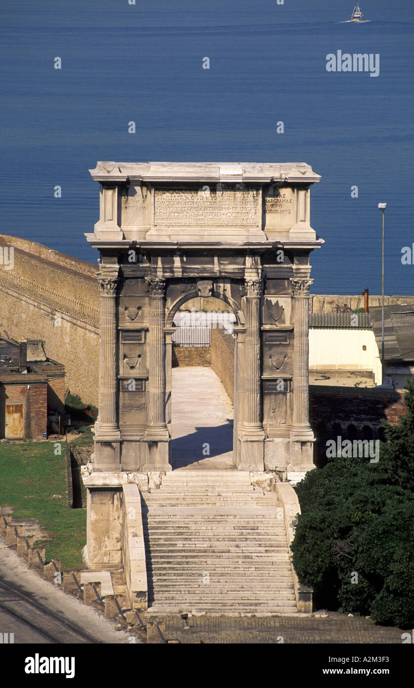Arco di Traiano Stockfoto
