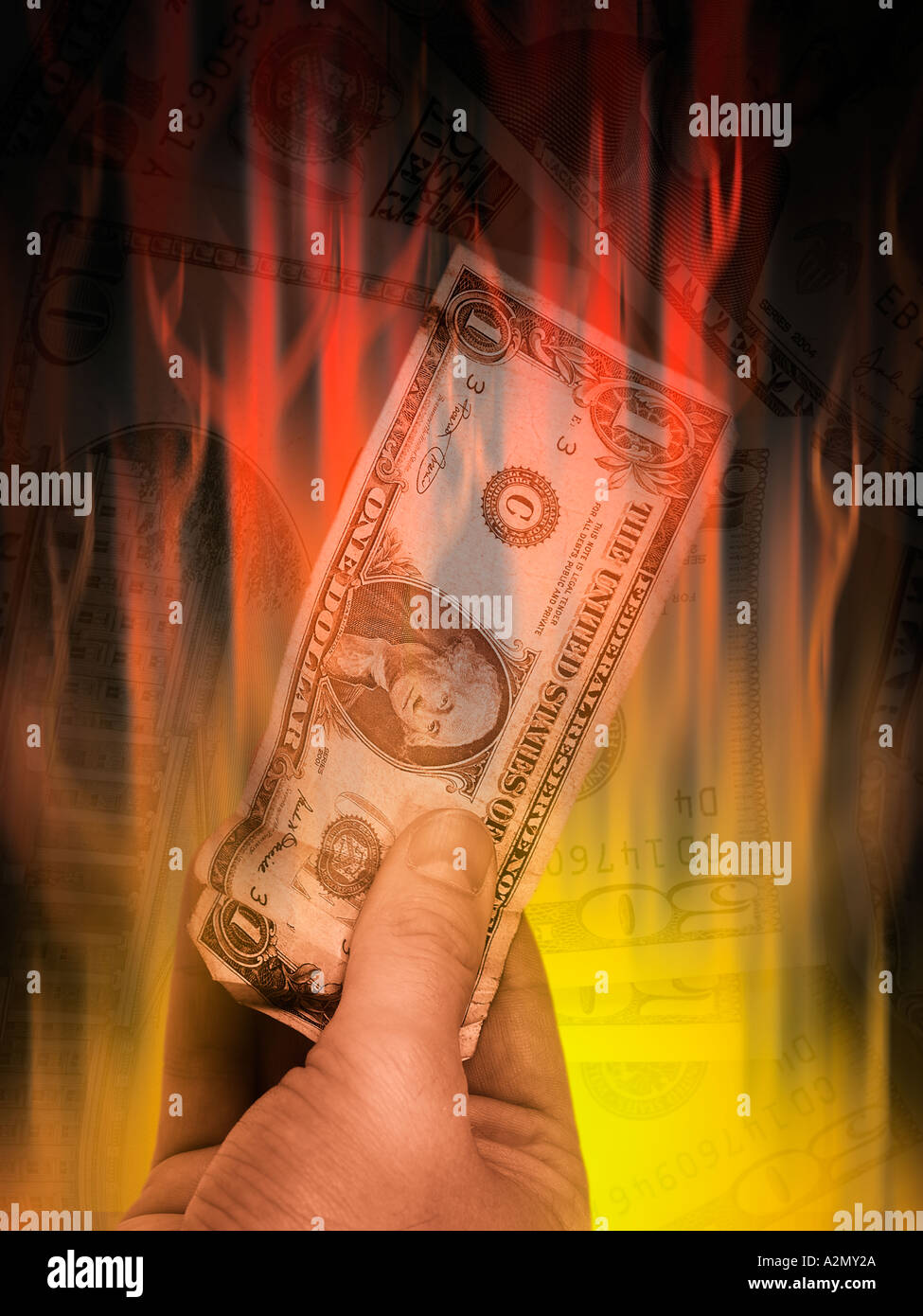 Geld Abfall verschwenden zerstören ein schlechtes Geschäft viel Verlust Gewinn Flamme Feuer brennen Dollar Pfund Anlagewährung brennende Hitze Flash-em Stockfoto