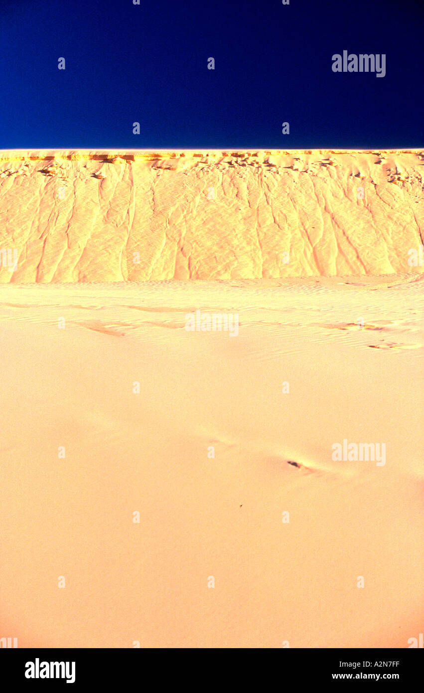 Sand Klippe auf die größte Sandinsel der Welt-Fraser Island-Queensland-Australien Stockfoto