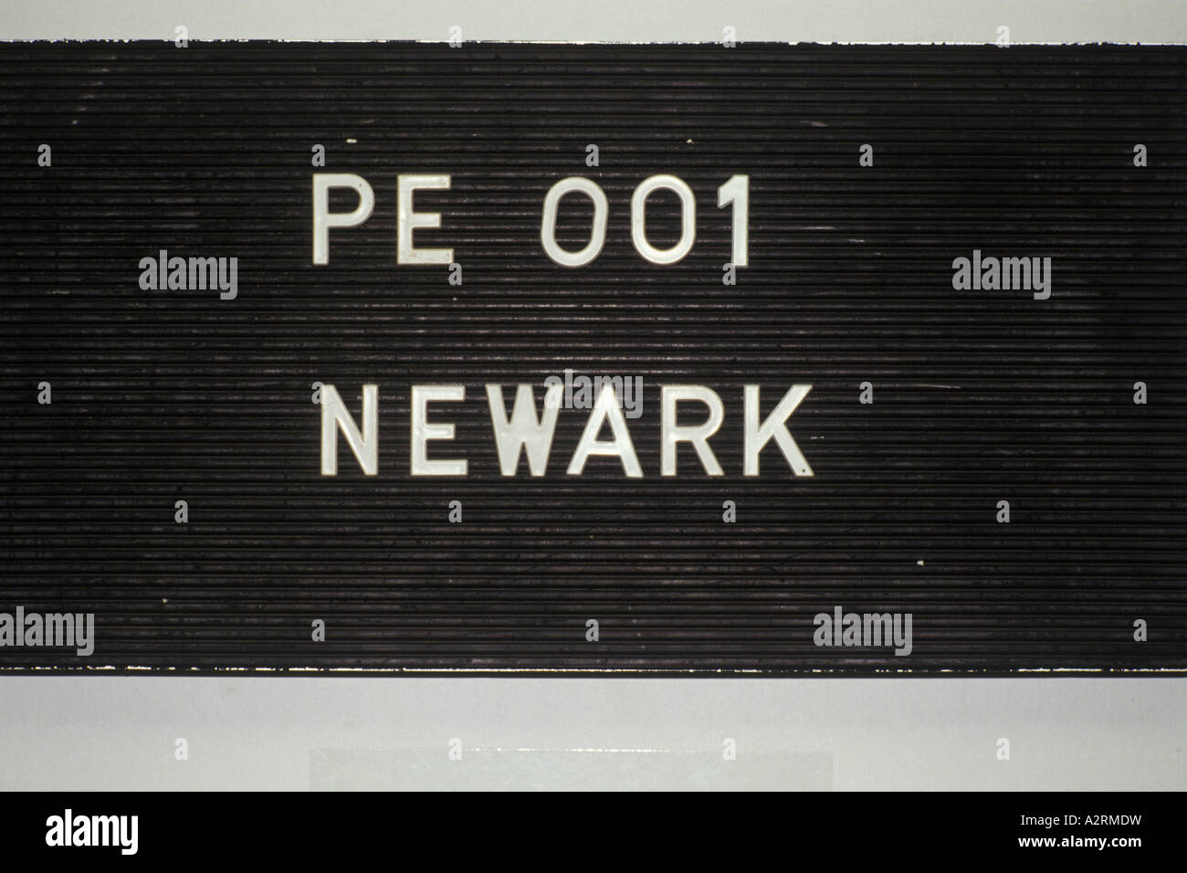 Menschen zum Ausdruck bringen PeoplExpress Flug 26. Mai 1983 zunächst von Newark New Jersey USA zum Flughafen Gatwick London Logo.  Freddie-See Stockfoto