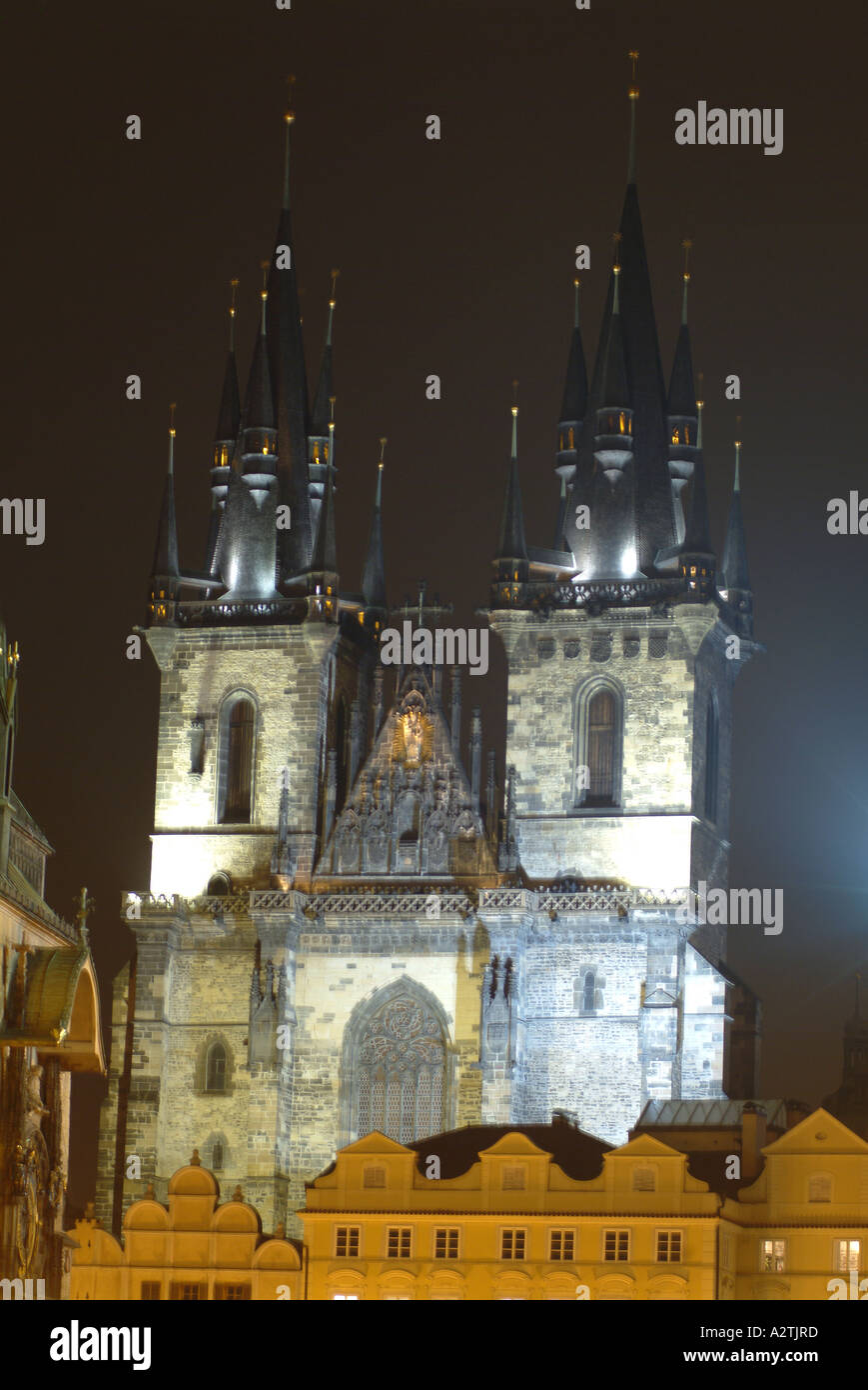 St. Johannes von Nepomuk Kirche, Altstädter Ring, Prag beleuchtet in der Nacht Stockfoto