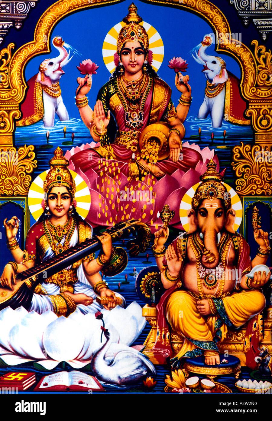 Lakshmi Ganesh und Saraswati Hindu-Götter Stockfoto Lakshmi Ganesh und Saraswati Hindu-Götter Stockfoto